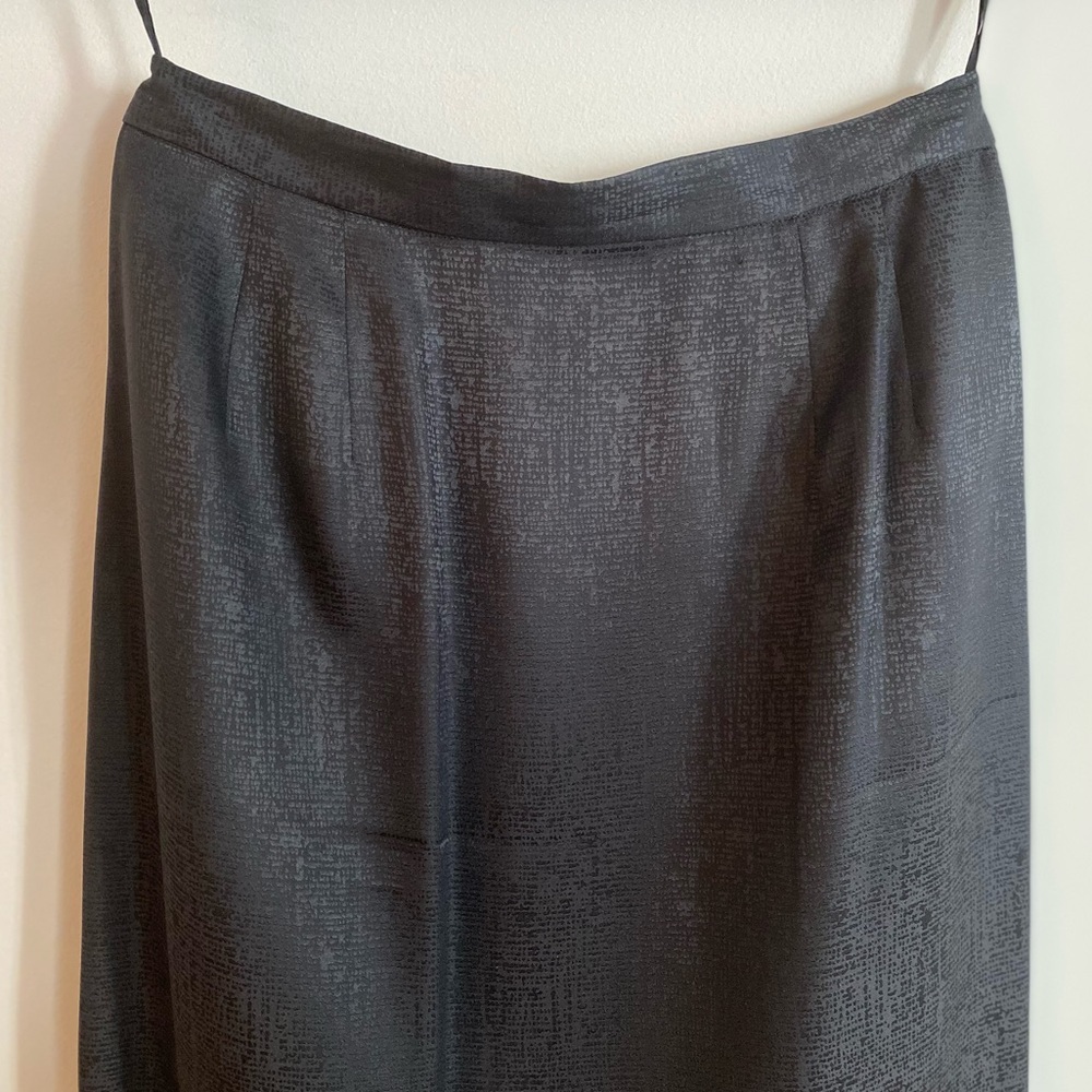 Vintage Adrianna Papell | Lightly Textured Black Silk Midi Skirt